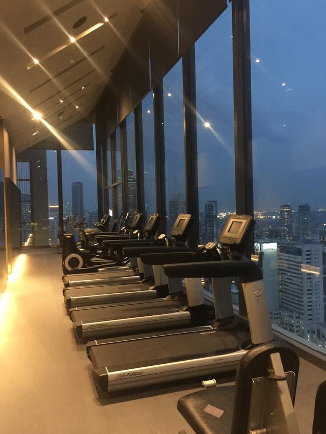 คอนโด The diplomat sathorn 11