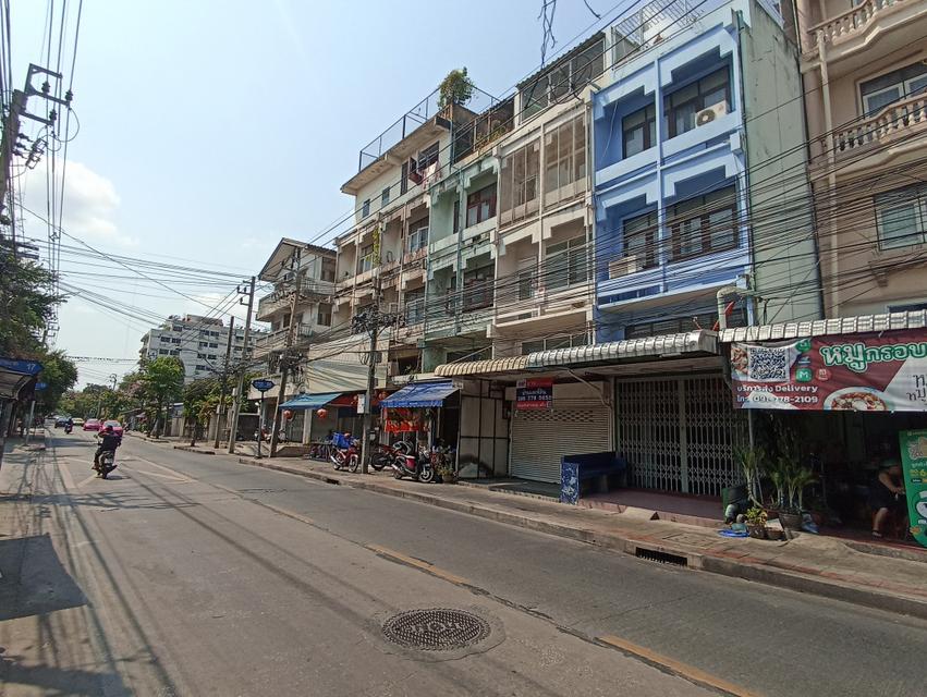 ขาย อาคารพาณิชย์ - 360 ตรม. 30 ตร.วา ถ.บางแวก ตรงข้าม ม.The City, กรุงเทพ 2