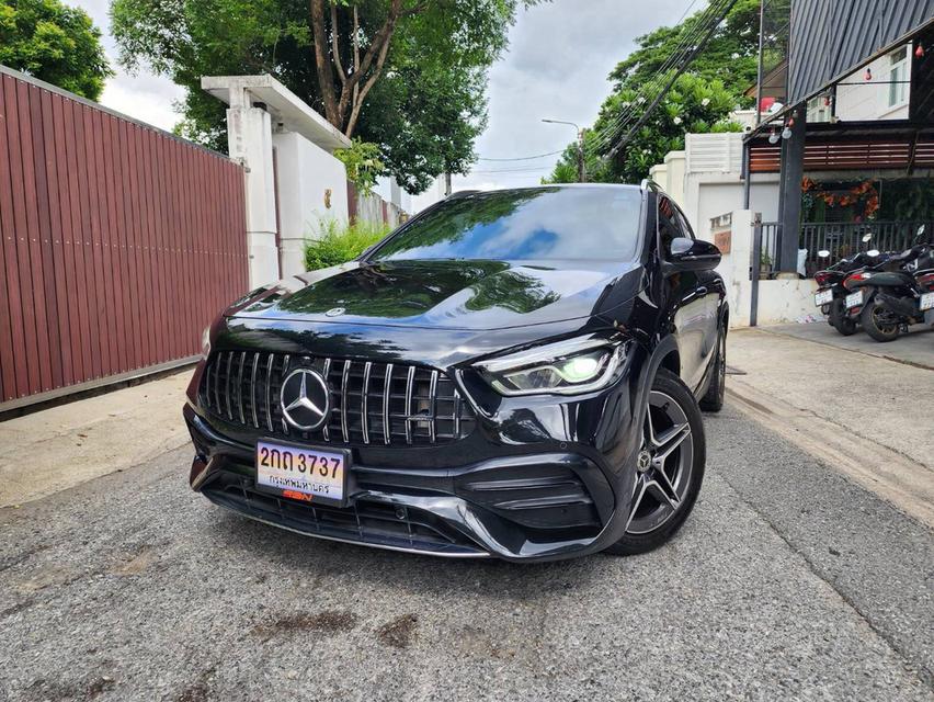 Mercedes Benz GLA200 AMG ปี 2021 วิ่ง 10x,xxx KM.