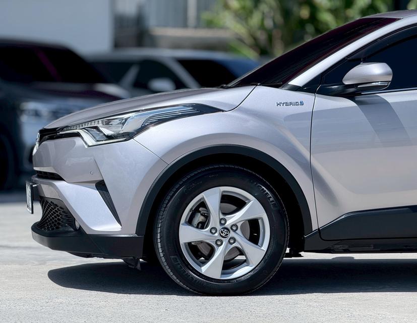 ขาย Toyota CH-R 1.8Hybrid Mid ปี18 18