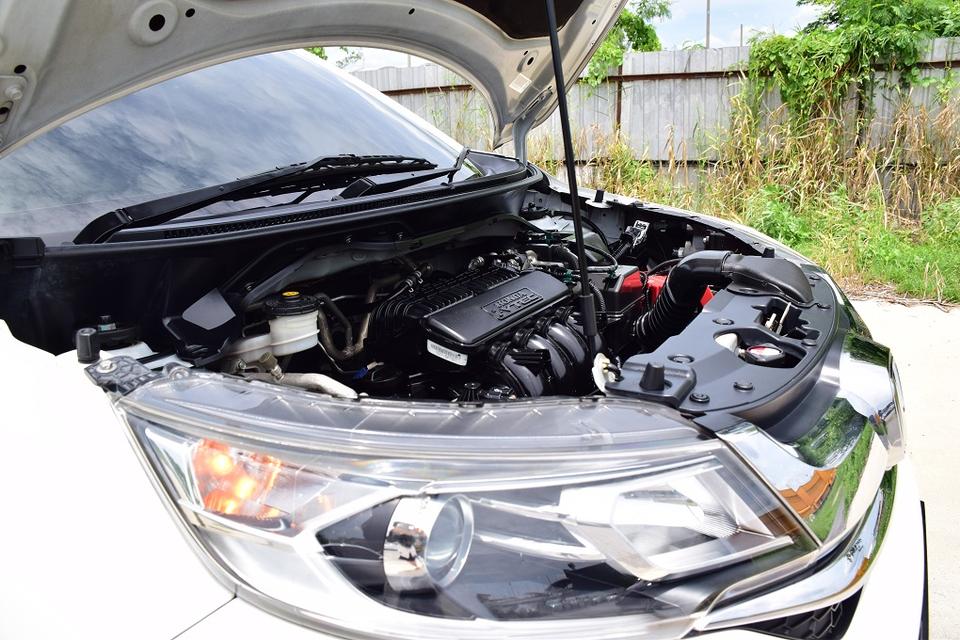 ออกรถแค่ 99 กับ HONDA BR-V ตัวท็ฮป รถครอบครัว 7 ทีีนั่งชุดแต่งรอบคัน เครื่อง150ccนิ่มๆ ช่วงล่างดี เบาะหนังแท้ 3 ตอน รับประกันหลังการขาย โทร 0957401229 รูปที่ 5