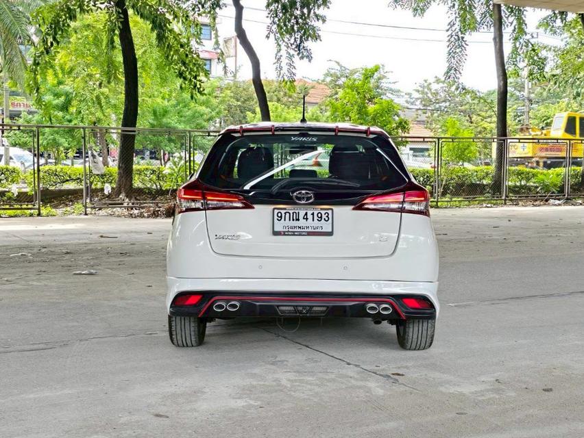 Toyota Yaris 1.2E ปี19 5