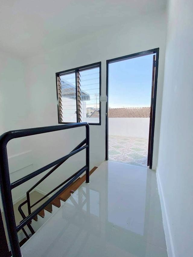 ขายทาวน์โฮม 3ชั้นรีโนเวทพร้อมอยู่ บ้านยังไม่เคยเข้าอยู่อาศัย ใกล้สนามบินดอนเมือง โครงการบ้านเอกบดี ดอนเมือง ซอย.ช่างอากาศอุทีศ 4