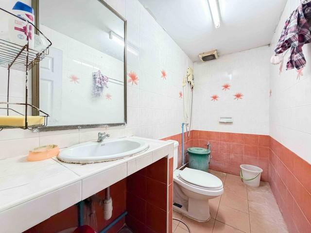 ขาย ทาวน์โฮม 3 ชั้น ฐิติพร พัฒนาการ 29 ใกล้สนามบินสุวรรณภมิ เหมาะออฟฟิศ แขวงสวนหลวง เขตสวนหลวง,กรุงเทพมหานคร 8