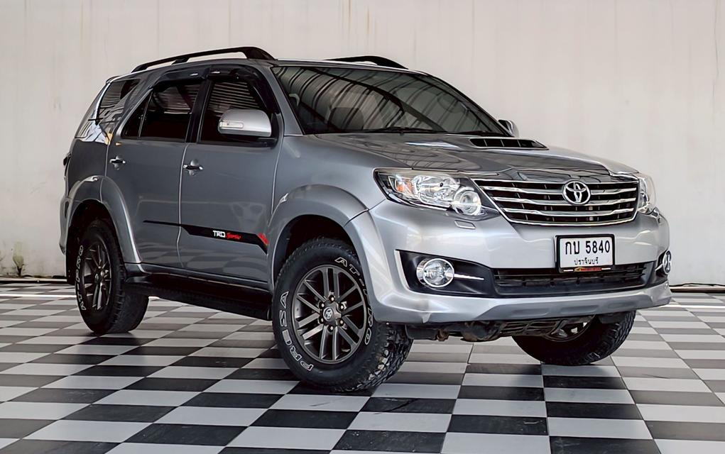 รถยนต์มือสองสภาพพร้อมใช้งาน 5