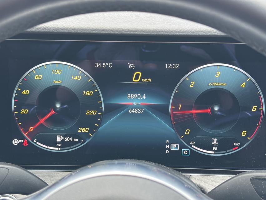 Mercedes-Benz CLS220d AMG Premium  ปี2021 สีขาว 20