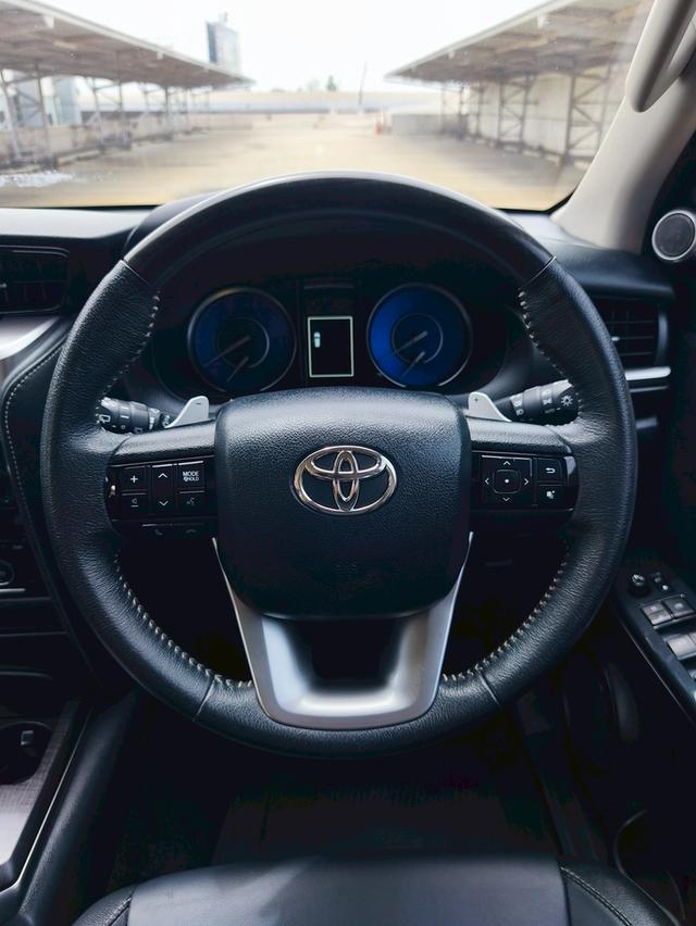 Toyota รุ่น : Fortuner 2.4 2WD รูปที่ 12