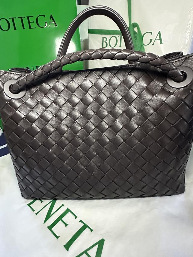 รุ่น -Bottega Veneta Andiamo Medium Shoulder Bag 4