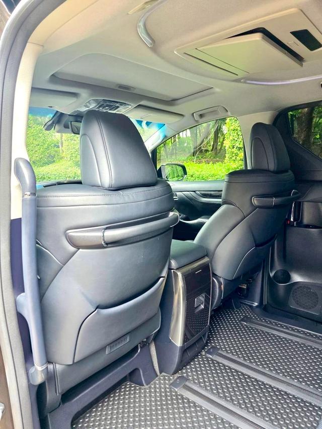 Toyota ALPHARD 2.5SC PACKAGE สี graphite (พิเศษ) ปี 2018 ไมล์ 40,000 กม.  11