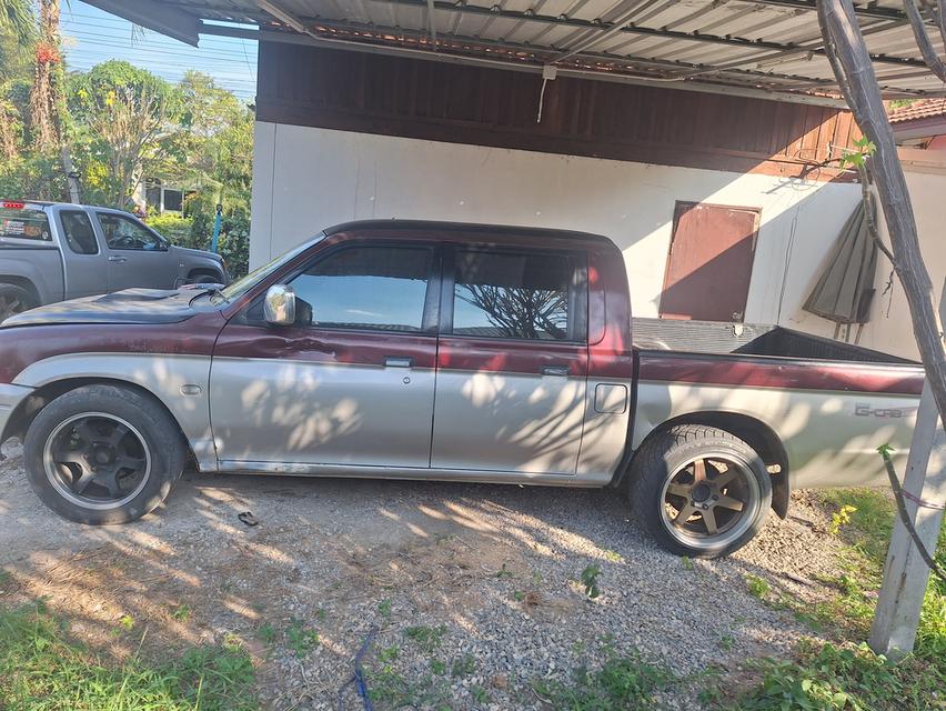 Mitsubishi Strada ตัวท็อปกระจกไฟฟ้า 4