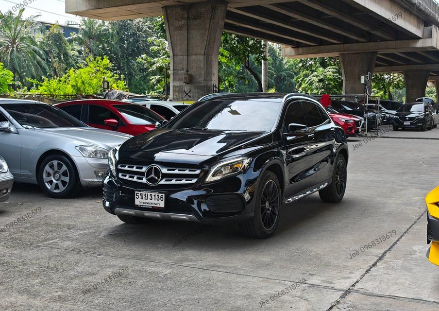 Mercedes Benz GLA250 AMG W156 ปี 2017