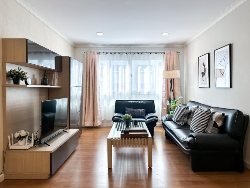 ขายพร้อมผู้เช่าคอนโด Lumpini Suite Sukhumvit 41 (ลุมพินี สวีท สุขุมวิท 41) 70 ตรม. 2 นอน 2 น้ำ ชั้น 6 พร้อมเฟอร์นิเจอร์  2