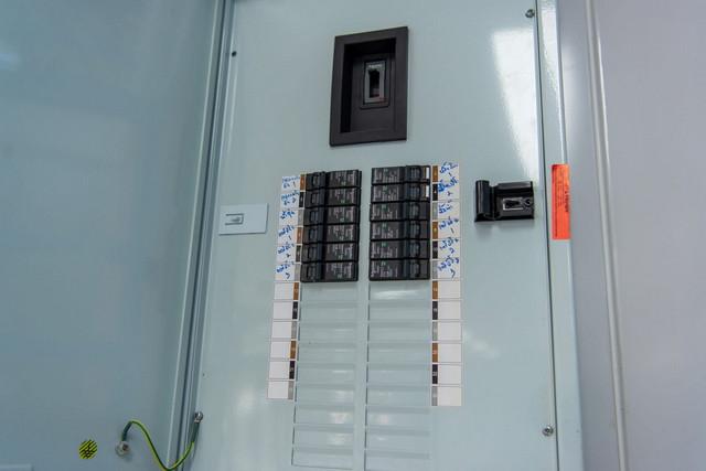 Office + Warehouse 100 ตร.วา 2 ชั้น 332ตร.ม. ที่จอดรถ200 ตร.ม.ใกล้BTSปุณณวิถี สุขุมวิท 101 8