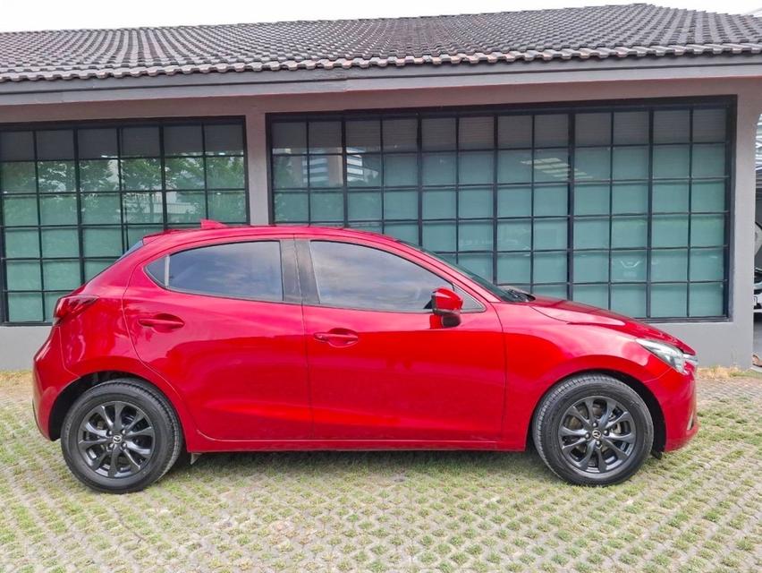 รหัสรถ KN4184 MAZDA 2  1.3  SPORTS High Connect ปี 2017  8