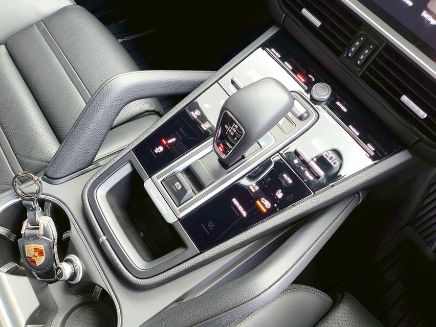 Cayenne E-Hybrid Coupé Platinum Edition 4