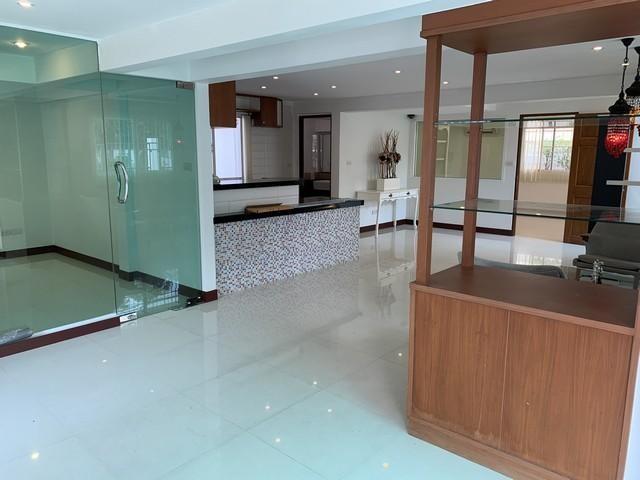 PB5661 ให้เช่าบ้าน 2ชั้น ซอยเสนานิคม1 พื้นที่ใช้สอย 450 ตรม.3 ห้องนอน 3 ห้องน้ำ จอดรถในบ้านได้ 4-5 คัน 10
