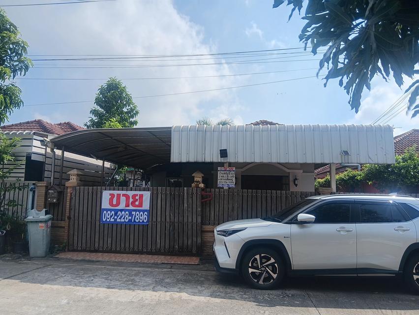 ขายบ้านเดี่ยวชั้นเดียว หมู่บ้านมนชญา3 ขนาด 2 ห้องนอน 1 ห้องน้ำ ตำบลลาดสวาย อำเภอลำลูกกา จังหวัดปทุมธา 2