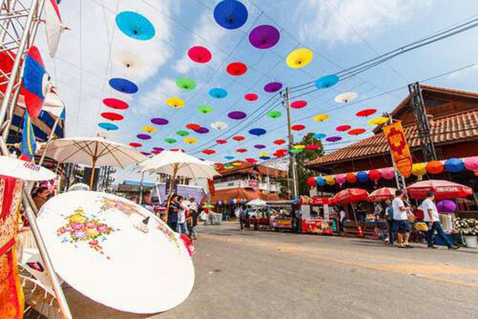 ทัวร์-เที่ยวเชียงใหม่ ครึ่งวัน ร่มบ่อสร้าง สันกำแพง 1