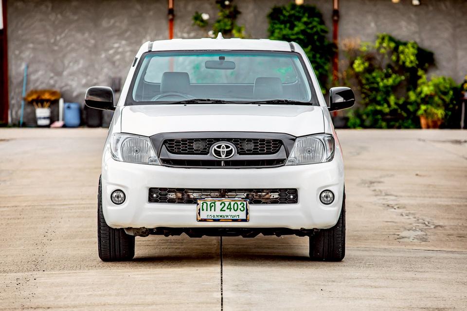 Toyota Vigo Cab 2.5J ดีเซล เกียร์ธรรมดา ปี 2010 สีขาว  2