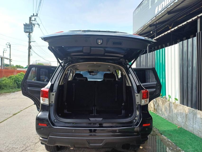 ปี2018 NISSAN TERRA BLACK NIGHT 2.3 VL 2WD DIESEL AUTO TOP 9