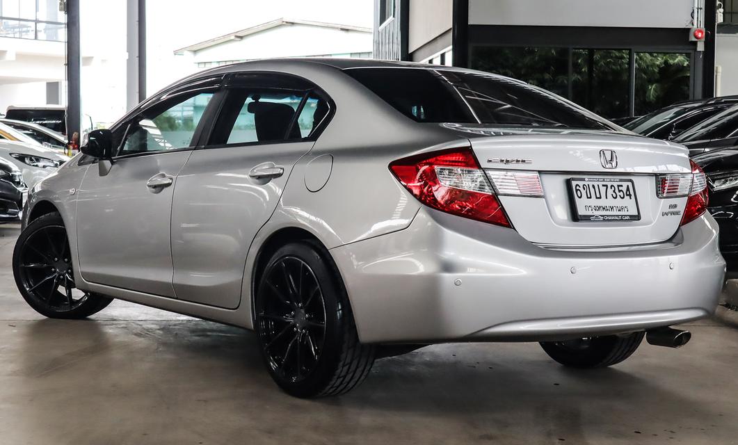 2013 HONDA CIVIC 1.8 S โฉม FB ไมล์ 80,000 กม. 4