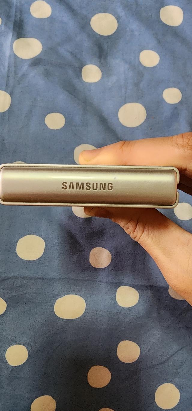 Samsung filp3 128