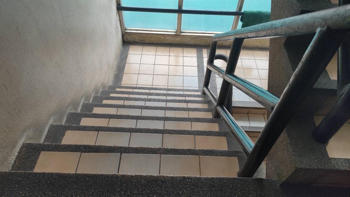 น่าลงทุน อพาร์ทเม้นท์ 5 ชั้น รอการรีโนทใหม่ ห้องพัก 57 ห้อง มี 1 ตึก เนื้อที่ 117 ตารางวา ปรีดีพนมยงค์ สุขุมวิท71 กรุงเทพฯ 7