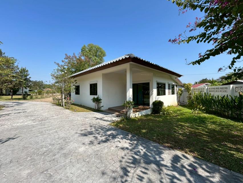 ขายบ้านและพร้อมที่ดิน 11