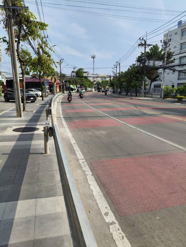 ขายที่ดินเปล่าถมแล้วติดถนนนวลจันทร์ กรุงเทพมหานคร 3