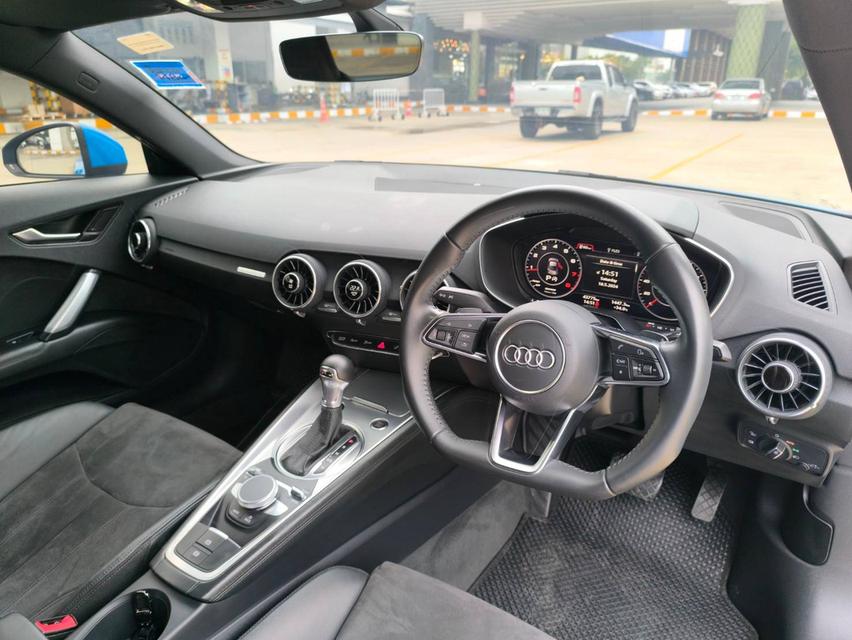 ขาย Audi TT 45 TFSI ปี 20 รถศูนย์ Audi Thailand สีฟ้าแท้โรงงาน  8