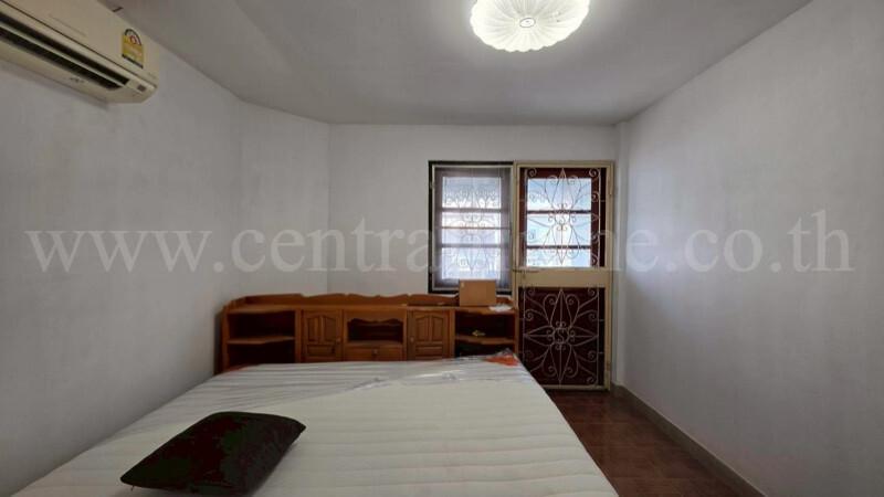 ทาวน์เฮ้าส์ เจริญทรัพย์ เทพารักษ์ รีโนเวทต่อเติมแล้ว พร้อมเข้าอยู่ ราคาถูก 18