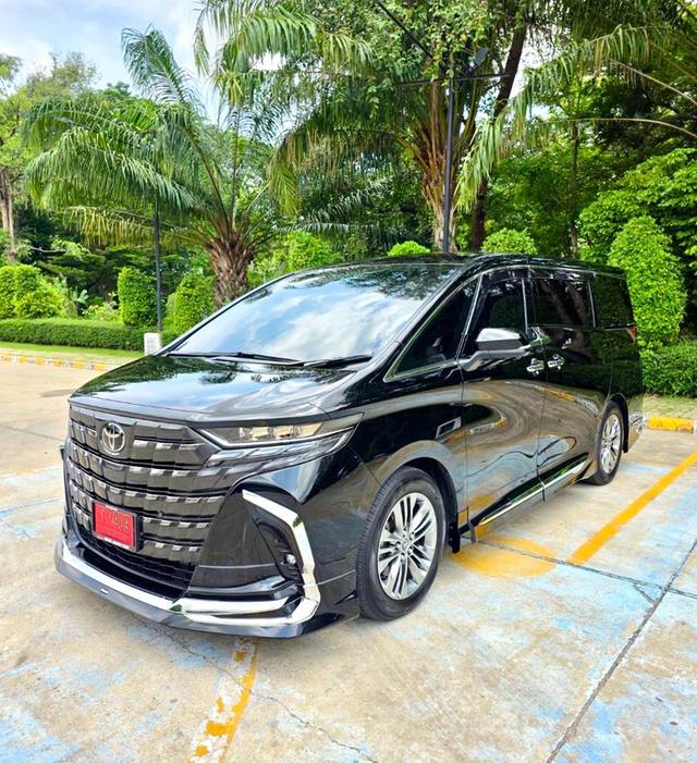 TOYOTA ALPHARD Z 2WD สีดำ ปี 2025 ไมล์ 10,000 กม.