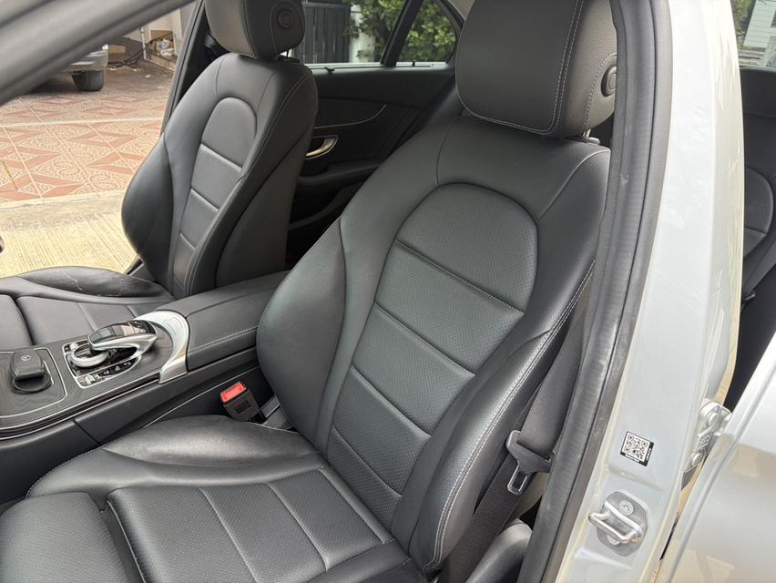 ปี2021/20 Mercedes-Benz C300e Avantgarde (W205) รูปที่ 15