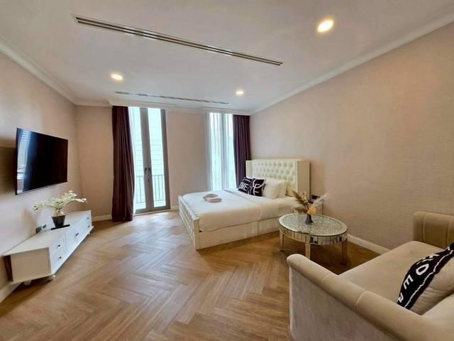 ให้เช่าบ้านสุขุมวิท49/1 บ้านหรู Pool villa มีลิฟต์ 4 ห้องนอน 6 ห้องน้ำ จอดรถได้ 6-7คัน ใกล้สมิติเวช 5