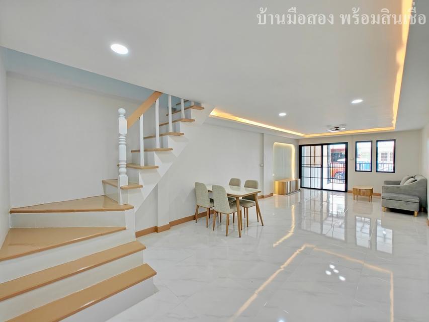 หมู่บ้านวันวรา 2 สายไหม75 6