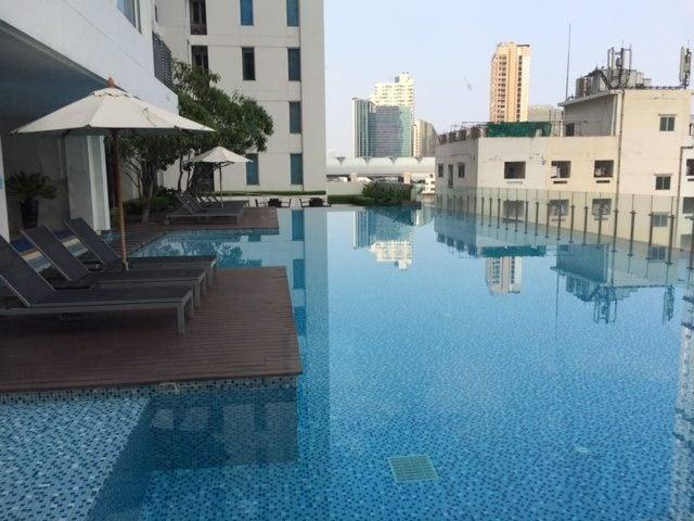 rent condo studio at Phaythai Rattewi ให้เช่าคอนโดหรู ห้องสตูดิโอ ราชเทวี 1