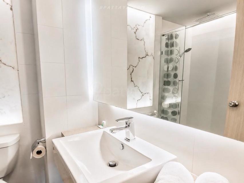 For Sale — 2-Bedroom Condo at Atlantis Condo Resort Jomtien, PattayaSpacious 2-bedroom condo for sale at Atlantis Condo Resort Jomtien 7