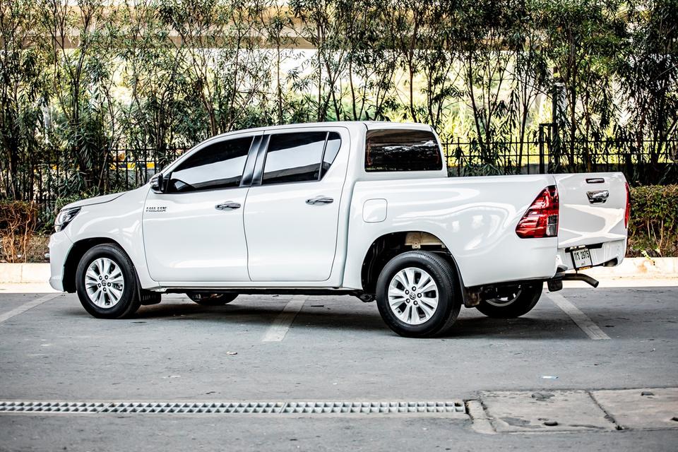 TOYOTA HILUX REVO 2.4 MID Z DOUBLE CAB เกียร์ Auto สีขาว ปี 2020 8