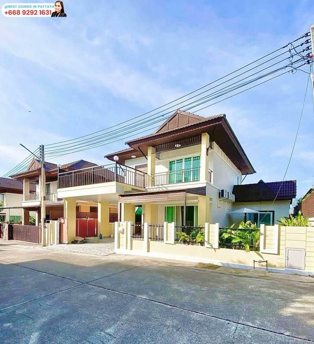 "บ้านเดี่ยว 2 ชั้น พร้อมอยู่ ใกล้โรงเรียนนานาชาติ ใจกลางเมืองพัทยาเหนือ!"พร้อมสังคมคุณภาพและระบบรักษาความปลอดภัย 24 ชม. #รหัสทรัพย์421 1