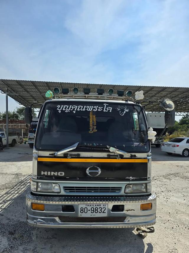 ขาย 6 ล้อ Hino รุ่น FD1J 3