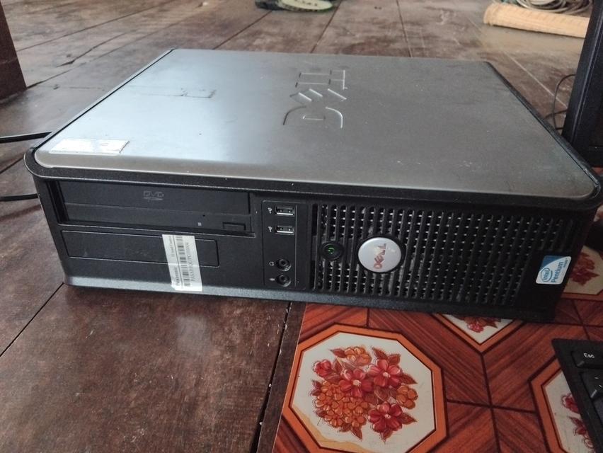 Dell computer คอมมือสองหน้าจอมีตำหนินิดนึงแต่ใช้ได้ปกติ รูปที่ 2