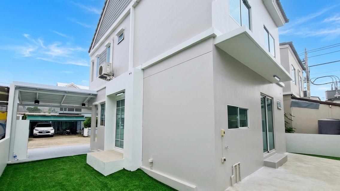 The Village แจ้งวัฒนะ-ติวานนท์ บ้านแฝดอารมณ์บ้านเดี่ยว 5