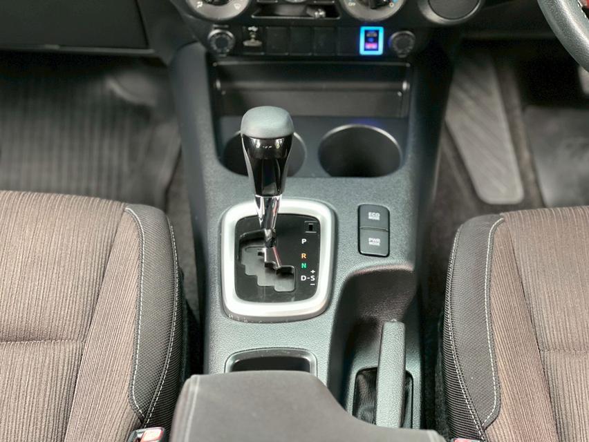 TOYOTA HILUX REVO 2.4 E PLUS ปี 2017 12
