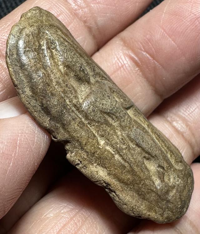 พระกำแพงลีลาเม็ดขนุน รูปที่ 4