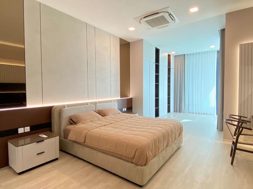 ขายบ้านเดี่ยว 3 ชั้น หลังมุม วีเว่ กรุงเทพกรีฑา (VIVE Krungthepkreetha) เฟอร์ฯครบพร้อมเข้าอยู่ ทำเลดี ใกล้ ARL หัวหมาก 7