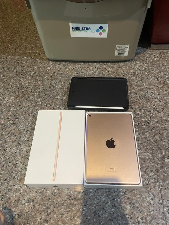 ขายiPadMini5สีRose Gold256กิ๊กสูนTrueยกกล่องอีมี่ตรงสวยๆใช้งานดีทุกๆฟังชั่นถูกๆ