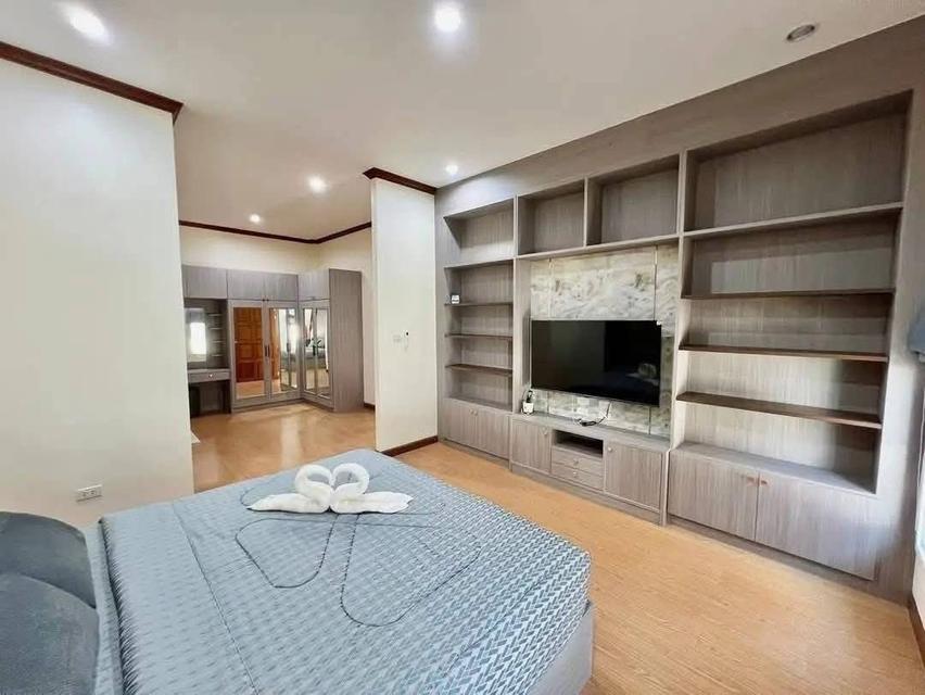 ปล่อยบ้านเช่า หมู่บ้านอมรวิลเลจ 6