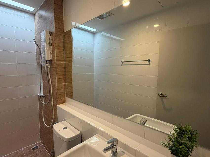 Modern-Luxury Townhome for Rent near Mega Bangna 12