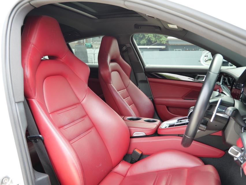 Porsche Panemera 4 E-Hybrid  ปี 2021 วิ่ง 30,xxx km 9