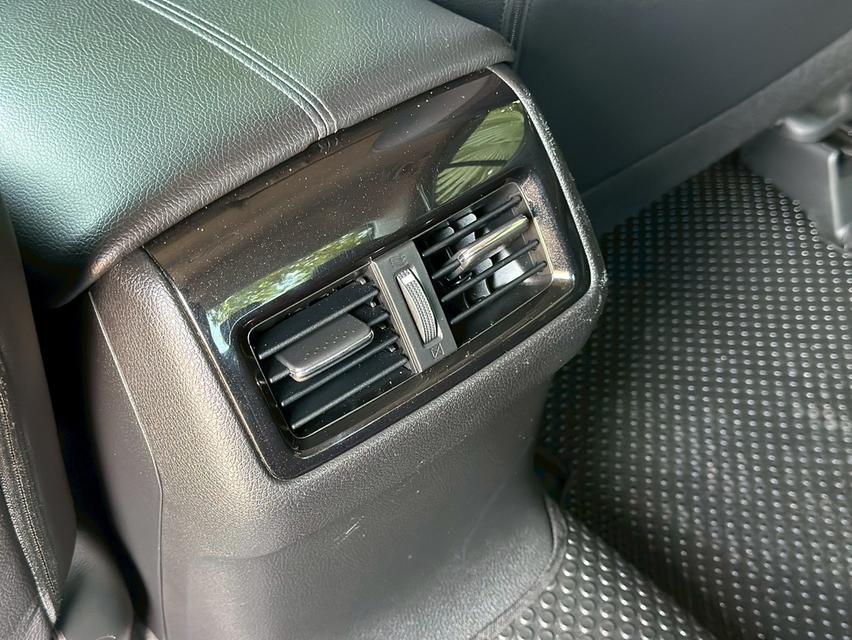 รหัสรถ PAT9325 Honda Accord 2.0EL A/T สีขาวมุก ปี 2017 9